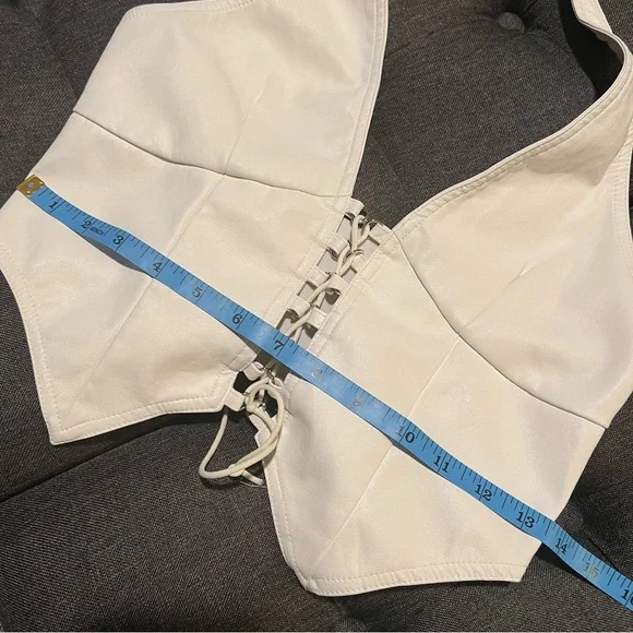 I.AM.GIA Vixra white faux leather corset top backless halter top size M - Picture 10 of 13